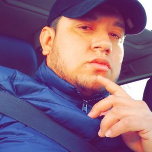 Meet your Posher, Luis